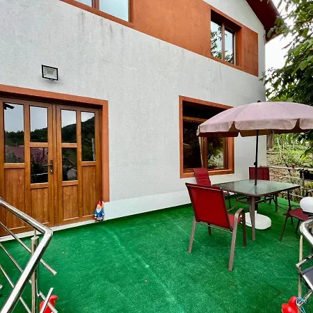 Holiday home Casa Camelia
